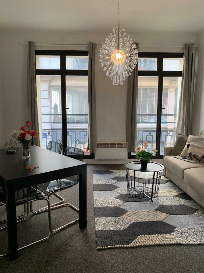 Sweet Home Paris Apartment Kültér fotó